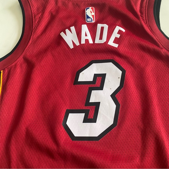 Dwane Wade Miami Heat Basketball Jersey Size Small Men (2 for $70) - Picture 4 of 8